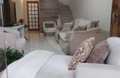 Casa com 2 quartos à venda na Avenida Elísio Cordeiro de Siqueira, Jardim Santo Elias, São Paulo