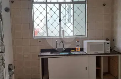 Casa com 3 quartos à venda na Rua Doutor Numa Pereira do Vale, Aclimação, São Paulo