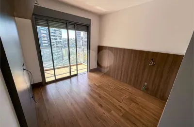 Apartamento com 3 quartos à venda na Rua Senador César Lacerda Vergueiro, 312, Vila Madalena, São Paulo