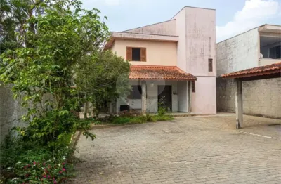 Casa com 5 quartos à venda na Avenida Guilherme Henschel, 220, Jardim Represa, São Paulo