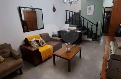 Casa com 2 quartos à venda na Rua Deolinda Rodrigues, Butantã, São Paulo