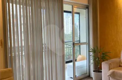 Apartamento com 3 quartos à venda na Rua Álvares de Azevedo, Jardim Marajoara, São Paulo