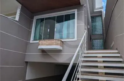 Casa com 4 quartos à venda na Dos Crisântemos, Mirandópolis, São Paulo