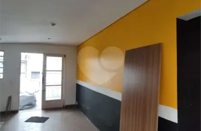 Casa com 2 quartos à venda na Rua do Tramway, Parada Inglesa, São Paulo