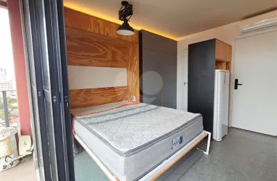 Kitnet / Stúdio à venda na Rua Doutor Tomás Alves, 172, Vila Mariana, São Paulo