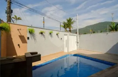 Casa com 3 quartos à venda na Custódio Mesquita, Solemar, Praia Grande