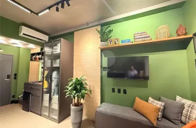 Kitnet / Stúdio à venda na Avenida Marechal Floriano Peixoto, José Menino, Santos