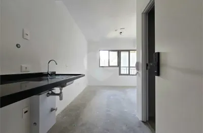 Kitnet / Stúdio à venda na Aclimação, São Paulo 