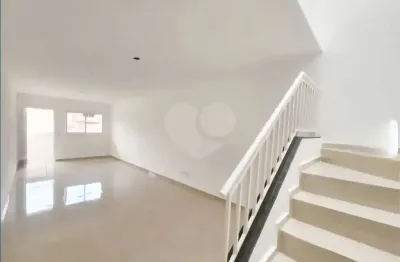 Casa com 3 quartos à venda na Rua Olímpio Nogueira, 49, Butantã, São Paulo