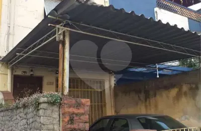 Casa com 2 quartos à venda na Rua Teixeira de Freitas, 121, Belém, São Paulo