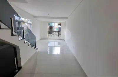 Casa em condomínio fechado com 3 quartos à venda na Rua Nabuco de Araújo, Embaré, Santos