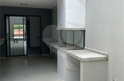 Casa com 3 quartos à venda na Rua Shobee Kumagai, 532, Ermelino Matarazzo, São Paulo