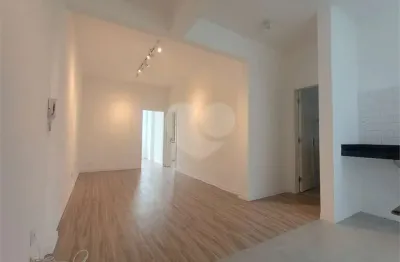 Apartamento com 2 quartos à venda na Rua Tamandaré, Liberdade, São Paulo
