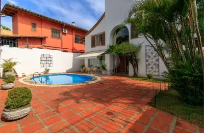 Casa com 4 quartos à venda no Real Parque, São Paulo 