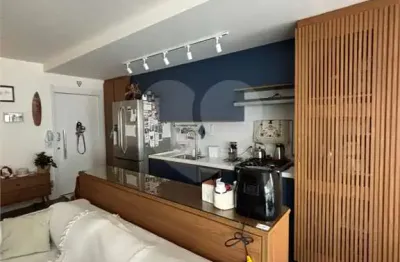 Apartamento com 2 quartos à venda na Rua Coriolano, 231, Vila Romana, São Paulo