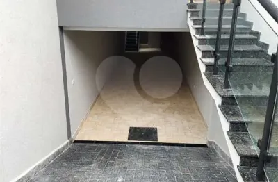 Casa com 3 quartos à venda na Rua Almeria, 152, Penha, São Paulo