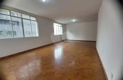 Apartamento com 3 quartos à venda ou para locação em pinheiros - sp