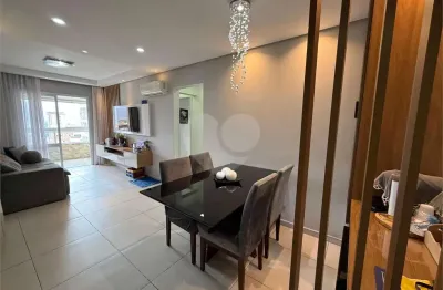 Apartamento com 2 quartos à venda na Rua Copacabana, Guilhermina, Praia Grande