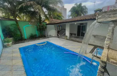 Casa com 4 quartos à venda na Rua Bartolomeu Dias, Aviação, Praia Grande
