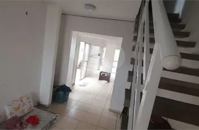 Casa com 2 quartos à venda no Solemar, Praia Grande 