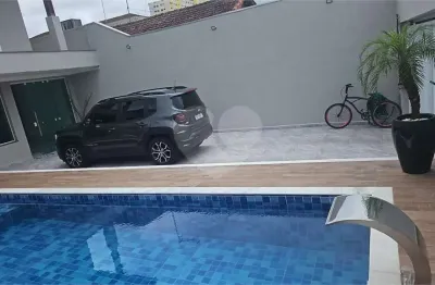 Casa com 3 quartos à venda na Rua José de Alencar, Cidade Ocian, Praia Grande
