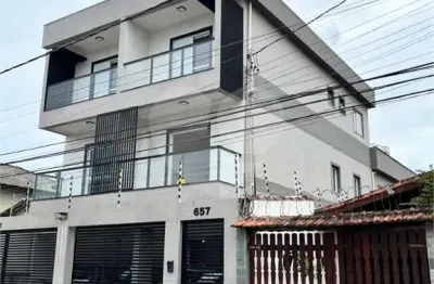 Casa com 2 quartos à venda na Rua Venezuela, Guilhermina, Praia Grande