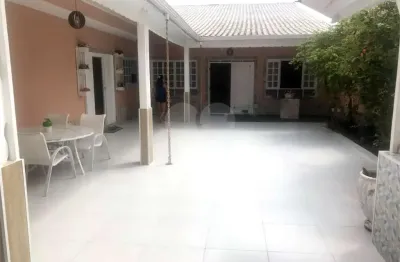 Casa com 4 quartos à venda na Rua Doutor Ernesto Vergara, Tupi, Praia Grande