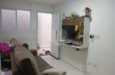 Casa em condomínio fechado com 2 quartos à venda na Rua Silas Baltazar de Araújo, 227, Vila Antártica, Praia Grande