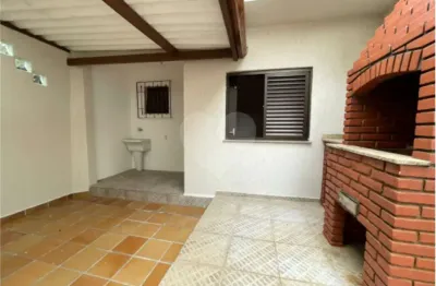 Casa com 3 quartos à venda na Rua Monsenhor Castro Nery, 42, Parque Maria Domitila, São Paulo