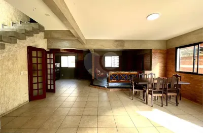 Apartamento com 4 quartos à venda na Rua Tamoios, 226, Tupi, Praia Grande