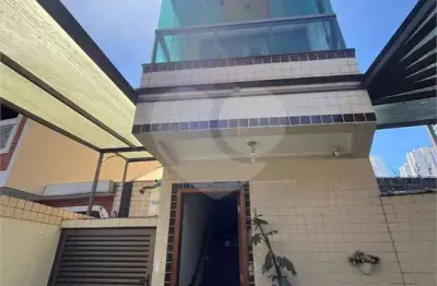 Casa com 4 quartos à venda na Rua Moema, 157, Estuário, Santos
