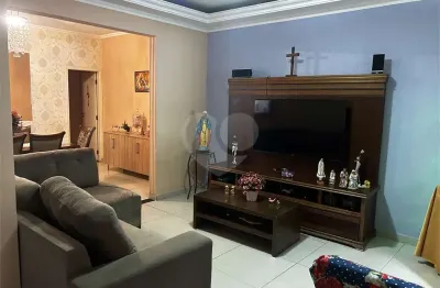 Casa com 4 quartos à venda na Avenida Jaime Torres, 1221, Penha, São Paulo