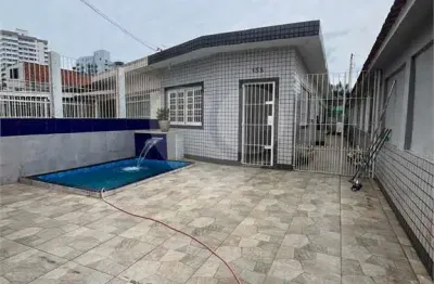 Casa com 3 quartos à venda na Rua Catarina Bandieira, 277, Vila Caiçara, Praia Grande