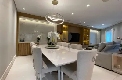 Casa em condomínio fechado com 4 quartos à venda na Avenida Nova Cantareira, 3924, Parque Palmas do Tremembé, São Paulo