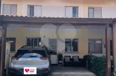 Casa em condomínio fechado com 3 quartos à venda na Avenida Amador Aguiar, 958, Jaraguá, São Paulo