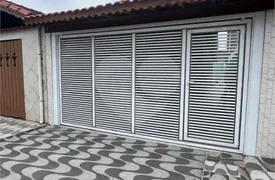 Casa com 3 quartos à venda no Balneário Maracanã, Praia Grande 