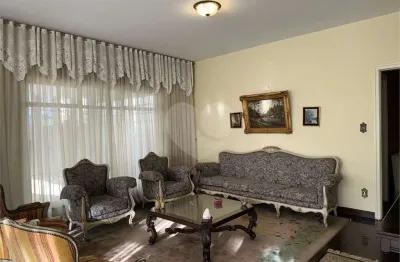 Casa comercial à venda na Rua Barão de Itaúna, 333, Alto da Lapa, São Paulo