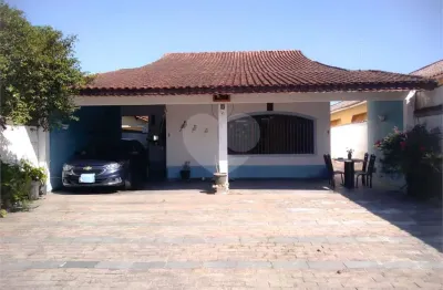 Casa com 5 quartos à venda na Rua Araxá, 181, Jardim Real, Praia Grande