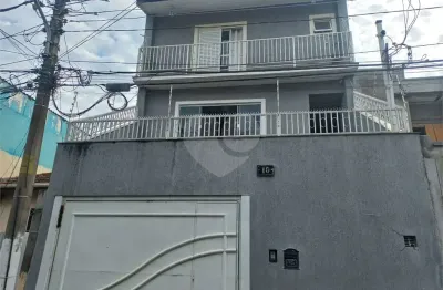 Casa com 3 quartos à venda na Travessa Nair, 10, Vila Mazzei, São Paulo