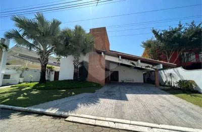 Casa com 4 quartos à venda na Rua Amadeu Fernandes Conde, 90, Jardim Acapulco, Guarujá