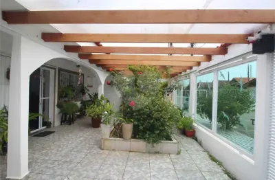 Casa com 3 quartos à venda na Rua Manoel Feliciano de Oliveira, 320, Nova Mirim, Praia Grande