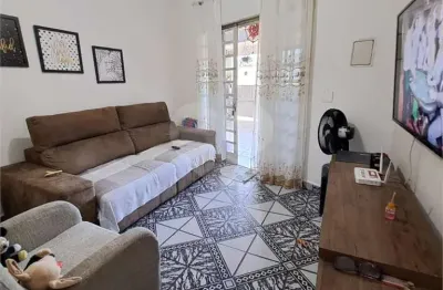 Casa com 2 quartos à venda na Avenida Doutor Roberto de Almeida Vinhas, 11477, Jardim Real, Praia Grande