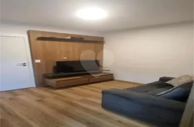 Kitnet / Stúdio para alugar na Rua Vinte e Oito de Setembro, 1121, Ipiranga, São Paulo