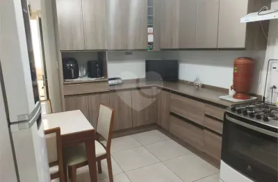 Casa com 2 quartos à venda na Vila Guedes, São Paulo 