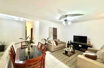 Casa com 3 quartos à venda na Rua Nabuco de Araújo, 627, Boqueirão, Santos