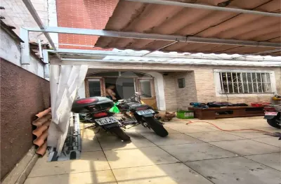 Casa com 2 quartos à venda na Rua Arabutan, 68, Aparecida, Santos