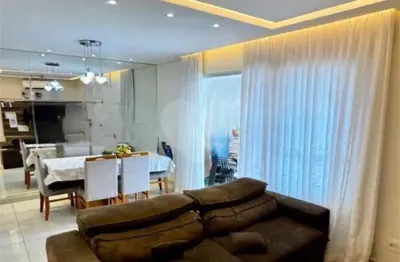 Apartamento com 3 quartos para alugar na Avenida Direitos Humanos, 1201, Mandaqui, São Paulo
