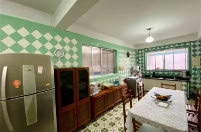 Casa com 4 quartos à venda na Rua Honduras, 163, Guilhermina, Praia Grande