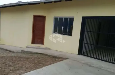 Casa a venda com 3 quartos, sendo 1 suíte, em rua tranquila sem saída no bom retiro