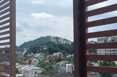 Belíssimo apartamento de Cobertura na divisa do Santo Antonio com o América!